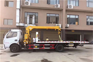 岳阳楼区附近汽车轮胎更换